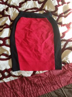 Red/ black pencil skirt size small