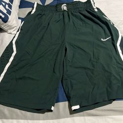 basketball short nike L