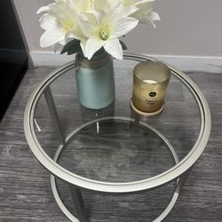 1 Glass Metal Circle End Table 