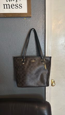 Coach  purse Tote Bag  brown and black