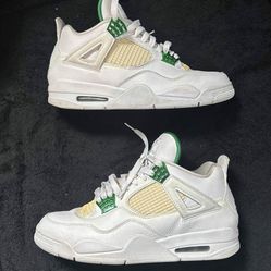 Air Jordan Retro 4 Metallic Green
