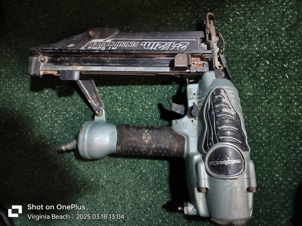 Nail Gun