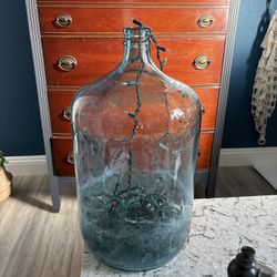 Antique Arrowhead Large Bottle Used As Lamp includes Lights $25