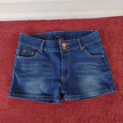 City ink blue denim shorts size 15
