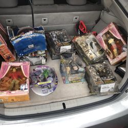  Collectible  Toys