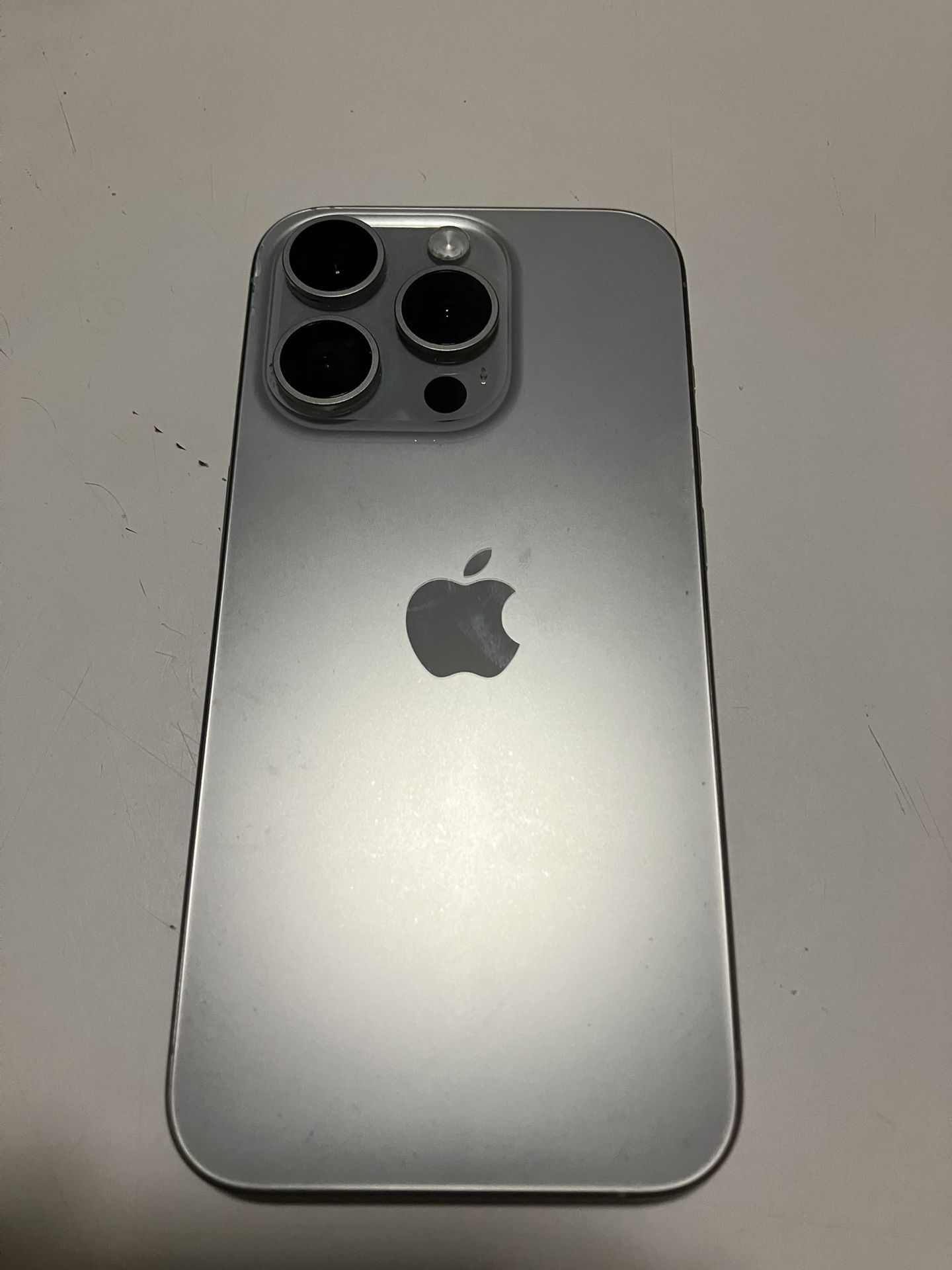 iPhone 15 Pro Natural Titanium 128gb Sprint/T-mobile