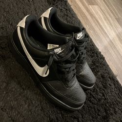 Nike Court Vision Low