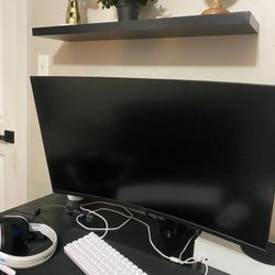 165hz Curved Monitor And Arm Stand Willing To Negotiate 