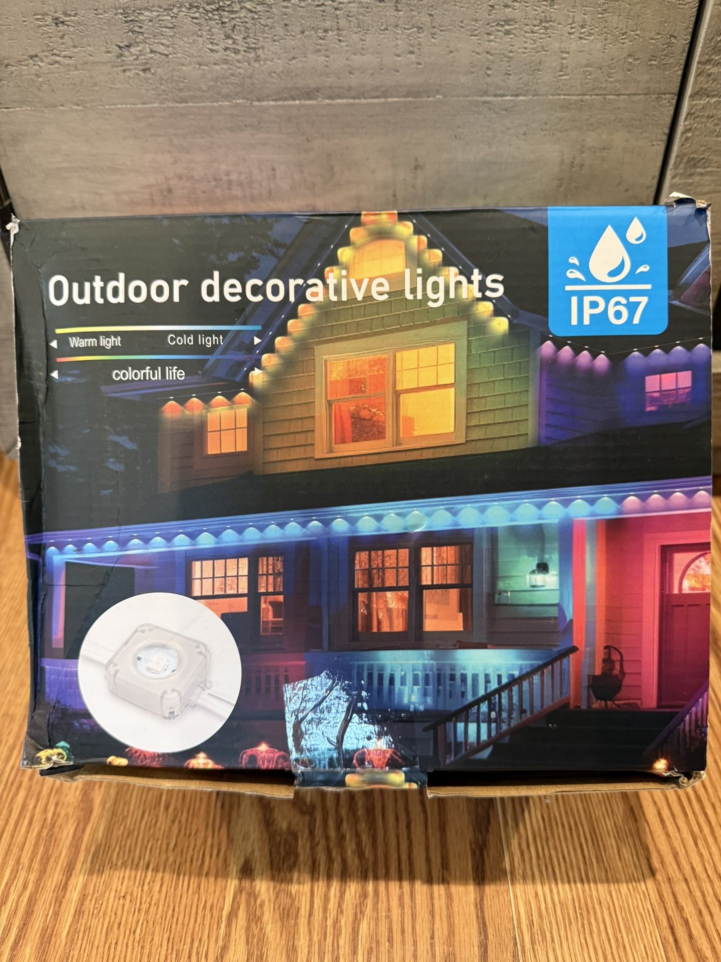 Permanent Outdoor RGB Eaves Lights – 100 ft (60 LEDs) – Smart Wi-Fi App – New (Box Slightly Damaged)