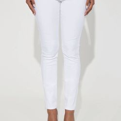 $10 Fashion Nova White Jeans 