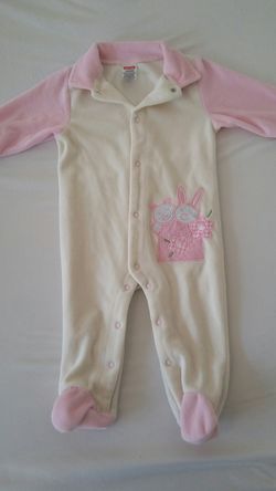 *NEW* ONESIE FOR GIRLS $8