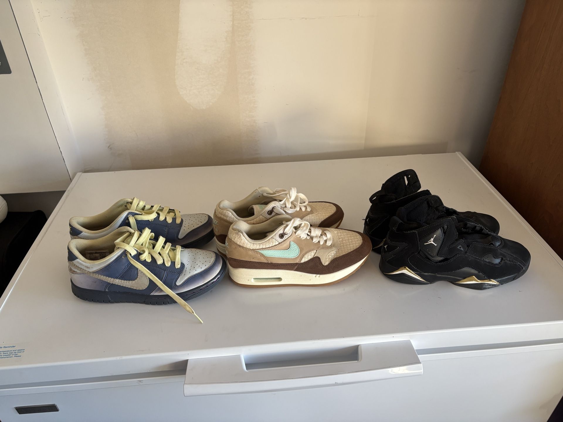 Used Shoes 5.5