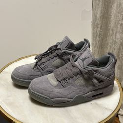 KAWS x Air Jordan 4 Retro “Cool Grey” 