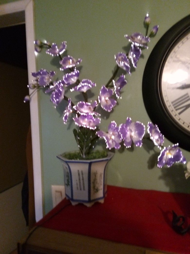 Changing Color Flower Lamp