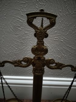 Vinage brass Scales of justice
