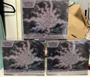 Pokemon Center Pitch Black ETB