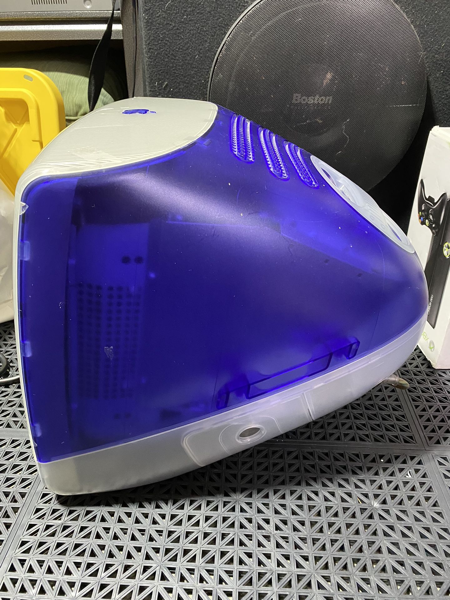 Vintage 1998 Apple iMac G3 Teal 15