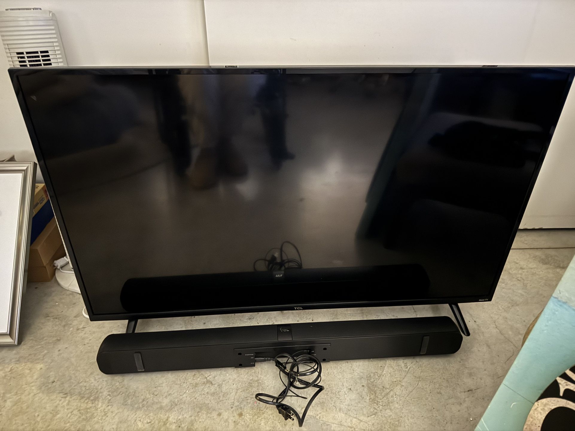 43” TCL Roku Tv/TCL soundbar