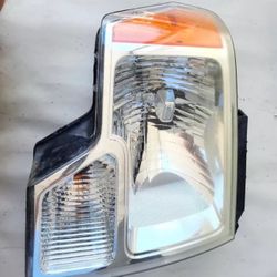 09-14 FORD F-150 F150 FRONT RIGHT PASSENGER HEADLIGHT HEADLAMP LAMP HALOGEN OEM
