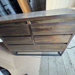 6 Drawer Dresser with Power Outlet (Wood + Metal Frame)