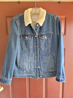 Old Navy Denim Jacket With Sherpa - M
