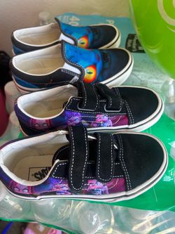 Kids Vans k pop used size 12.5C 2 pairs good condition