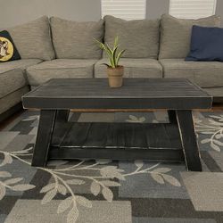 Farmhouse Entry Table