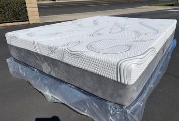 Queen Memory Foam