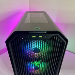 Antec Cube (RAZER) Gaming PC!