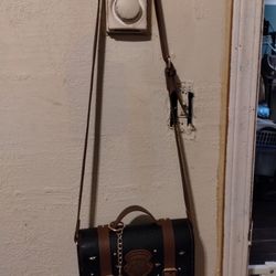 Brand New Hand Stitched Crossbody Purse With Purse Organizer 