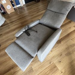 Small Recliner with Massager 