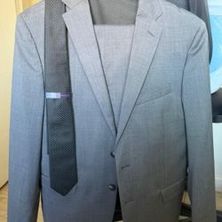 Traje Maca Awearness Kenneth Cole Original 