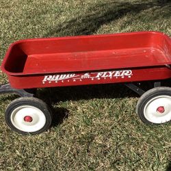 Red Wagon  Radio Flyer