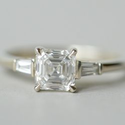 2.5ct Asscher Cut Lab Grown Diamond Engagement Ring 