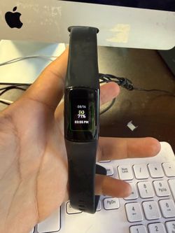 Fitbit Charge 6 fitness watch
