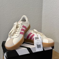 Woman’s Adidas VL Court 3.0 Shoes
