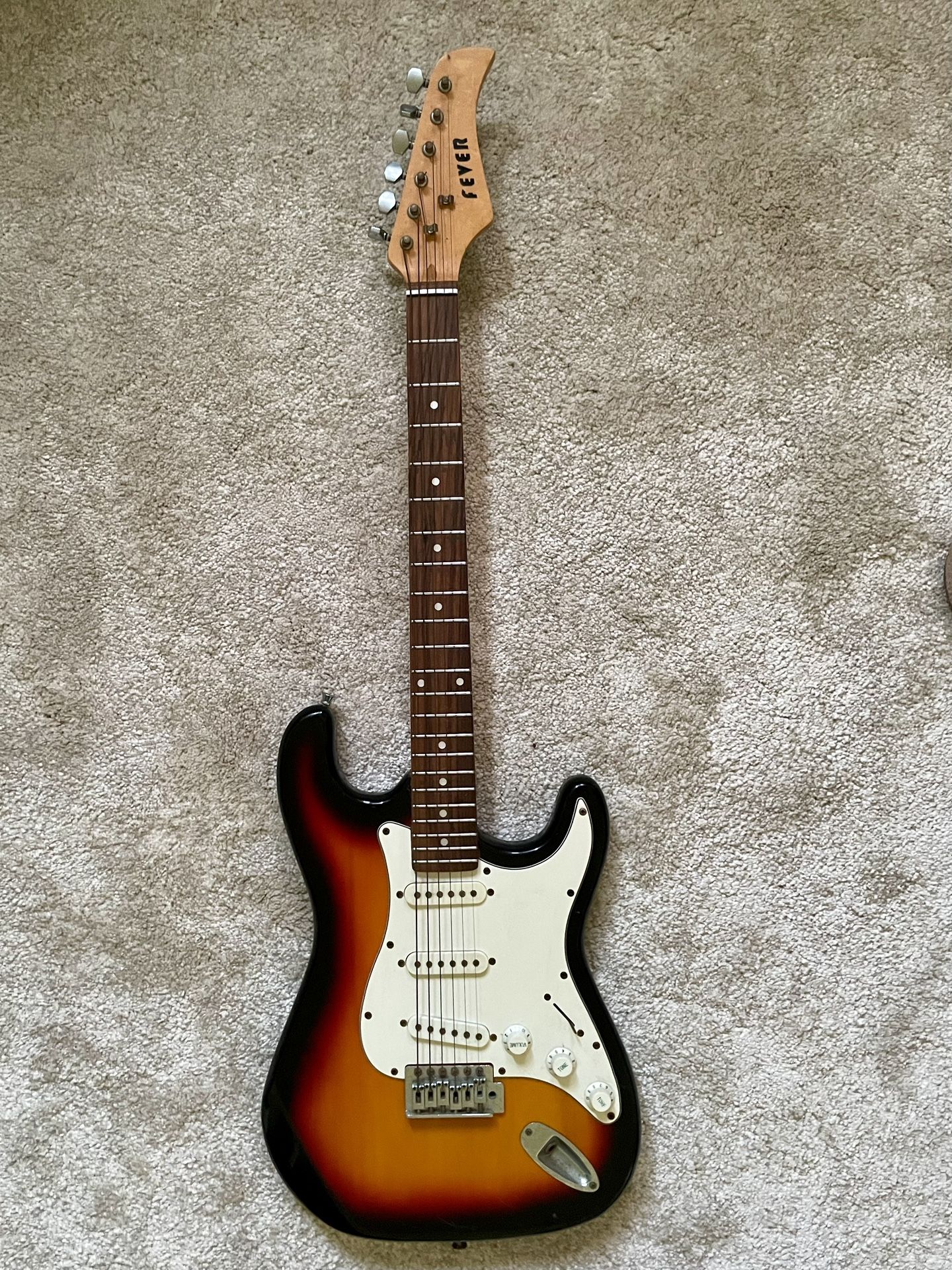 Fever Full Size Electric Guitar