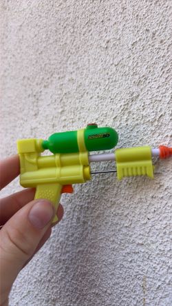 Mini super soaker