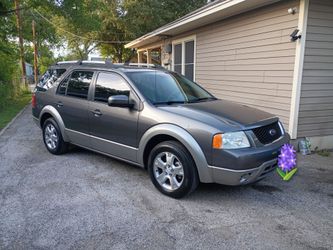 2006 Ford Freestyle AWD!