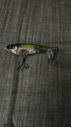 Whopper plopper fishing lure