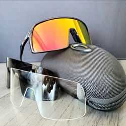 New Oakleys  Box, Pouch Cloth All Included