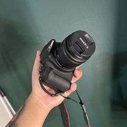 Canon Camera Eos T7 ‼️like New ‼️