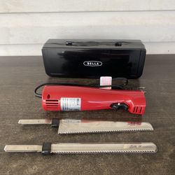 Bella Red Electric Knife with Bread Knife