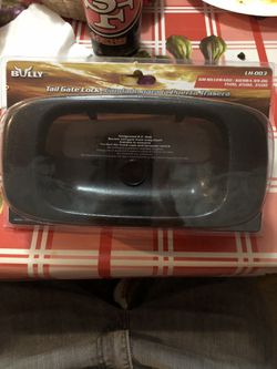 I’m selling this set tailgate lock brand new it’s for a 99-06 GMC Silverado trucks