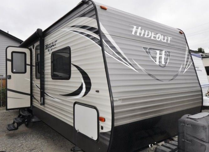 2017 Keystone Hideout 27RKDSWE