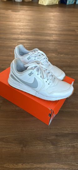 Women’s Golf Shoes