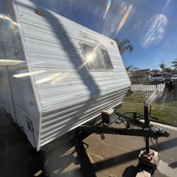 Toy hauler 23ft