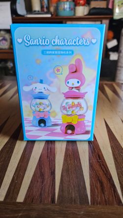 Sanrio Gumball/Gashapon Machine Blind Box Series