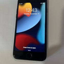 📱 iPhone 7 • 128GB • Black • Unlocked