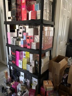Colognes & perfumes (can negotiate)